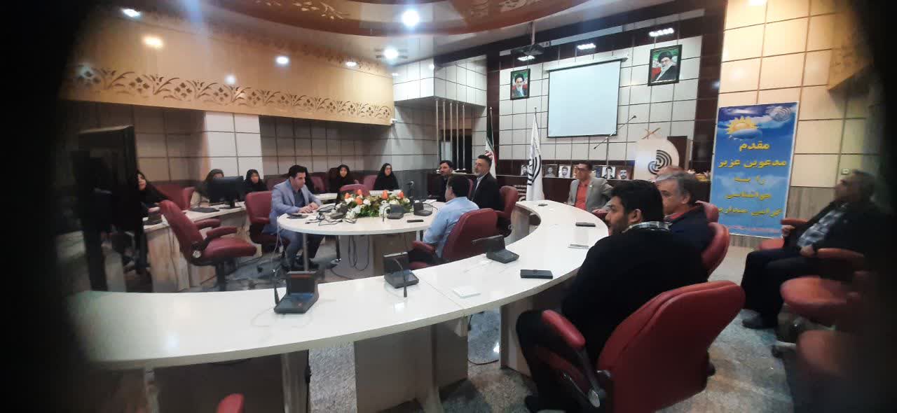 برگزاری جلسه جهاد تبیین در هواشناسی لرستان